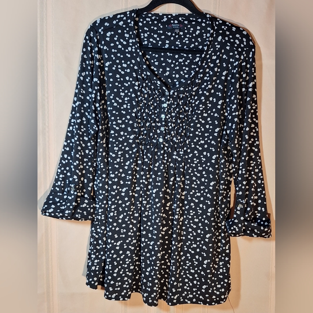 Cocomo Black And White Patterned Blouse With Button Detail
